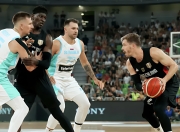 开云体育-关于今晨突围战来临；摩纳哥围绕NBA季后赛手感冰凉；赛场秩序良好；纪律约束更严格的信息-开云体育