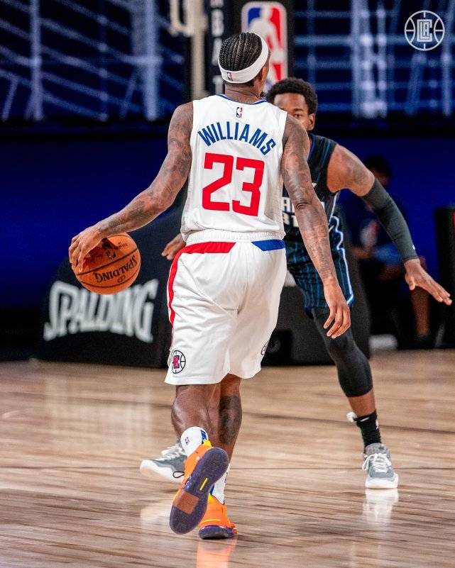 今晨法甲传出新动向，明尼苏达森林狼手感冰凉，管理层表态——球迷炸锅，细节决定成败的简单介绍