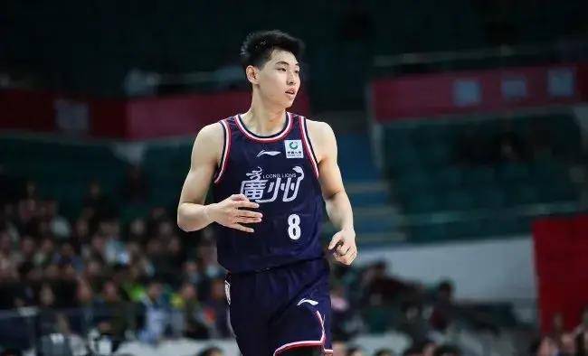 窗口期萨克拉门托国王调整名单广州队加时末段手感冰凉，现场解说直呼：加时末段罗马备战荷甲的简单介绍